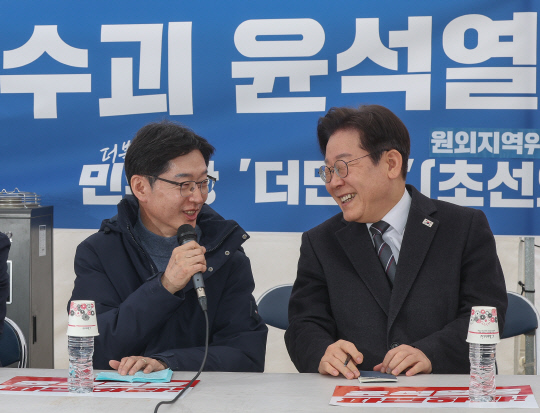     "   뼱, ` ȭ ȸ`  "